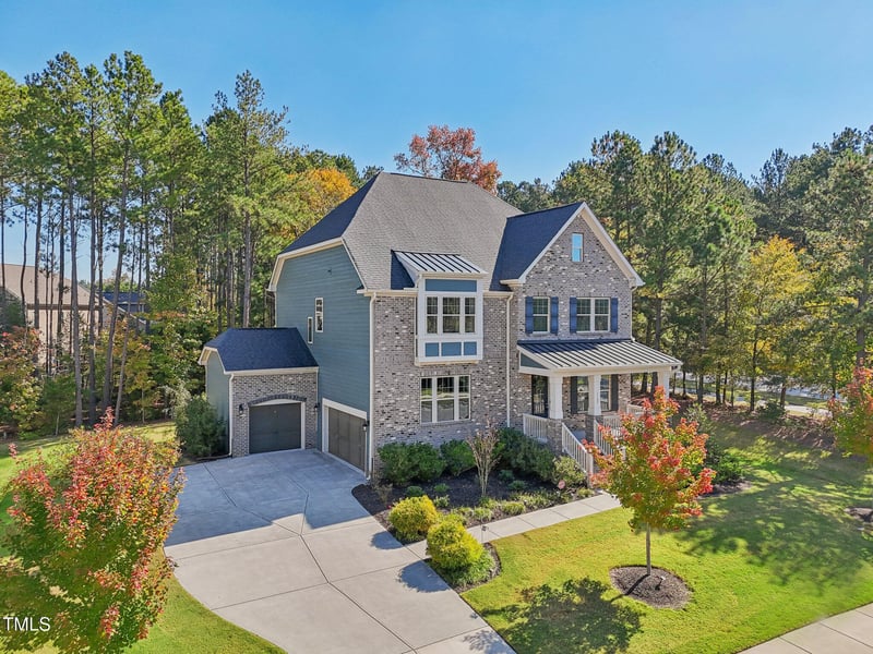 1129 Queensdale Dr, Cary, NC 27519
