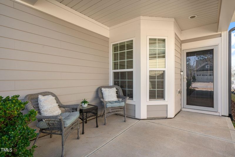 1129 E Rosedale Creek Dr, Durham, NC 27703