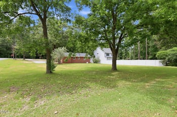 11291 Old Stage Rd, Willow Springs, NC 27592