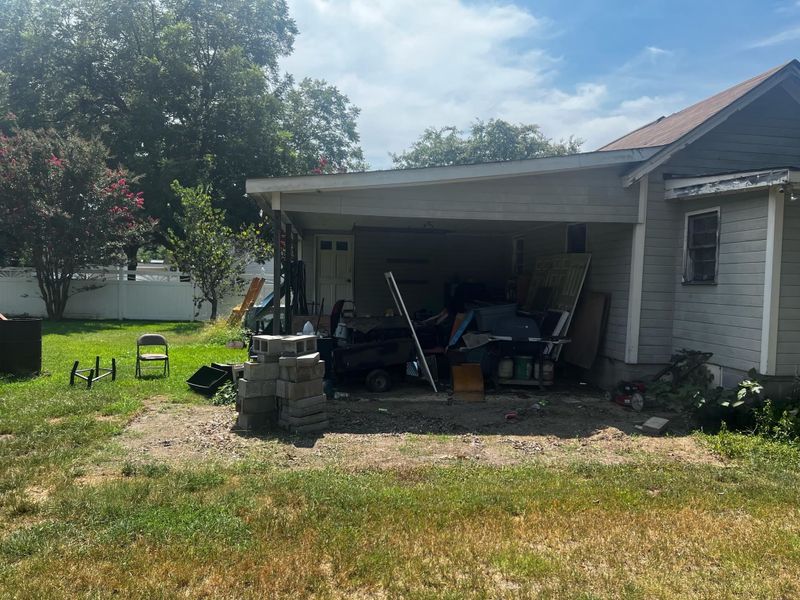 113 3rd St, Erwin, NC 28339
