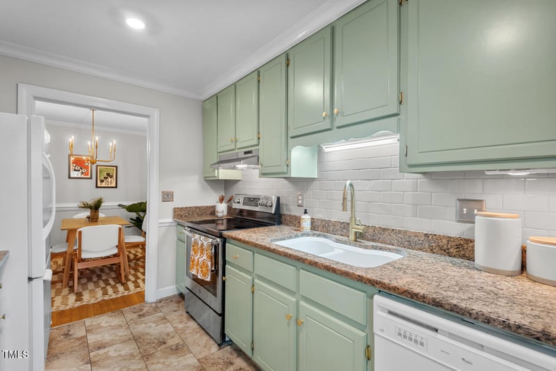 113 Adventure Trl, Cary, NC 27513
