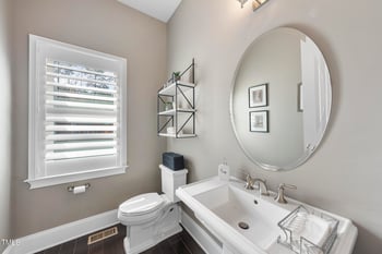 113 Amberwing Ct, Holly Springs, NC 27540