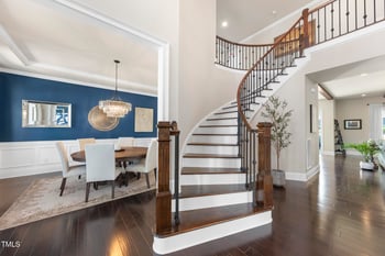 113 Amberwing Ct, Holly Springs, NC 27540