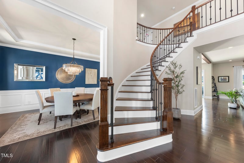 113 Amberwing Ct, Holly Springs, NC 27540