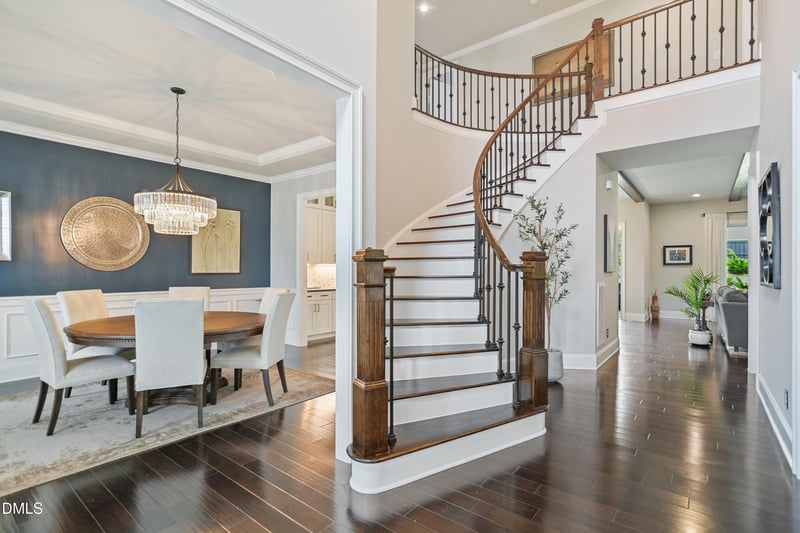 113 Amberwing Ct, Holly Springs, NC 27540