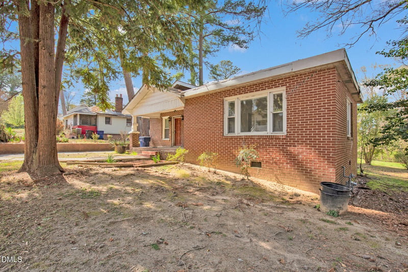 113 Austin St, Sanford, NC 27330