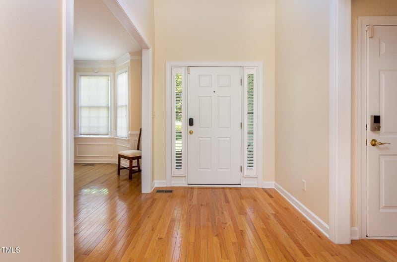 113 Beeley Ct, Cary, NC 27519