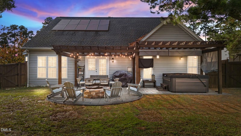 113 Braxman Ln, Holly Springs, NC 27540