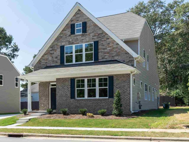 113 Bridge St, Fuquay Varina, NC 27526