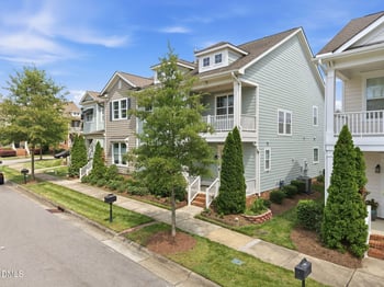 113 Broyles Ct, Holly Springs, NC 27540
