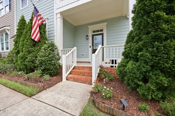113 Broyles Ct, Holly Springs, NC 27540