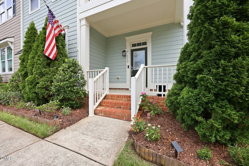 113 Broyles Ct, Holly Springs, NC 27540