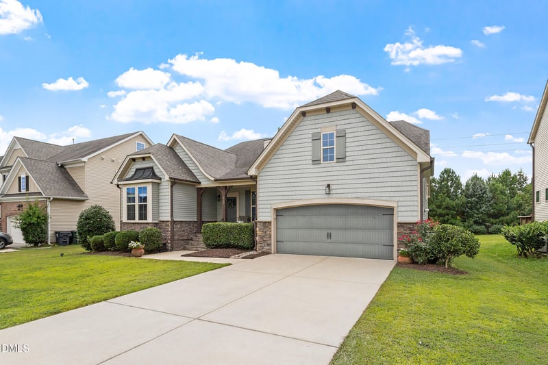 113 Cabot Dr, Holly Springs, NC 27540