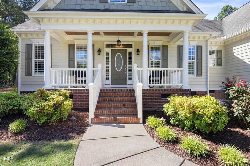 113 Cedardale Ct, Clayton, NC 27520