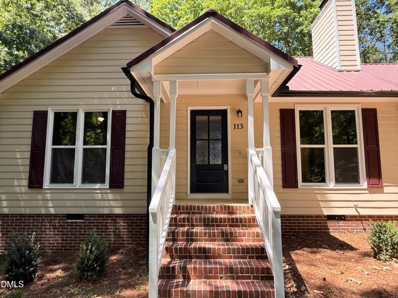 113 Chatham Ct, Archer Lodge, NC 27527
