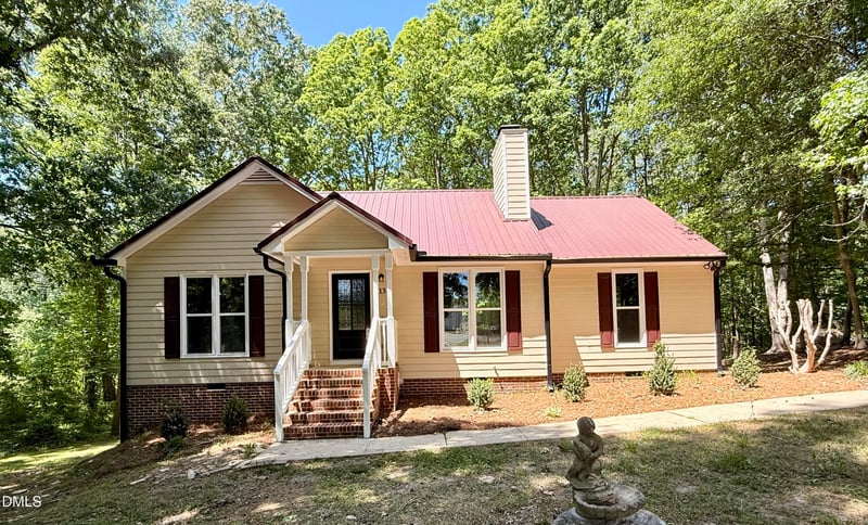 113 Chatham Ct, Archer Lodge, NC 27527
