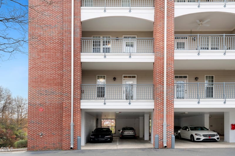 113 Conner Dr #101, Chapel Hill, NC 27517