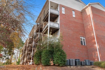 113 Conner Dr #101, Chapel Hill, NC 27517