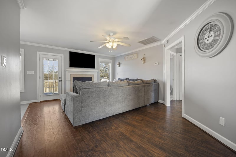 113 Dawn Ave, Four Oaks, NC 27524