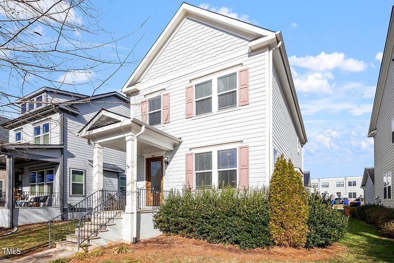 113 Della St, Chapel Hill, NC 27516
