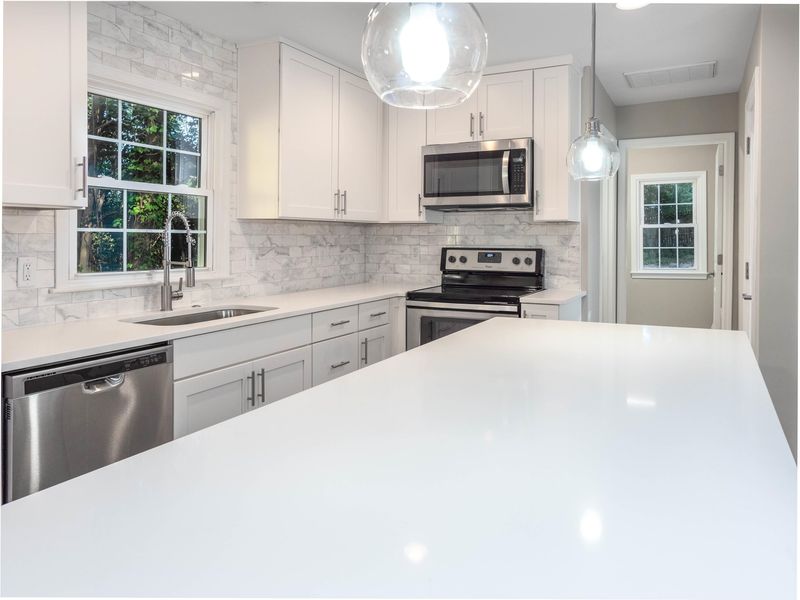 113 Dennis Ave, Raleigh, NC 27604