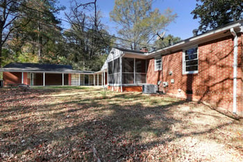 113 Estes Dr, Chapel Hill, NC 27514