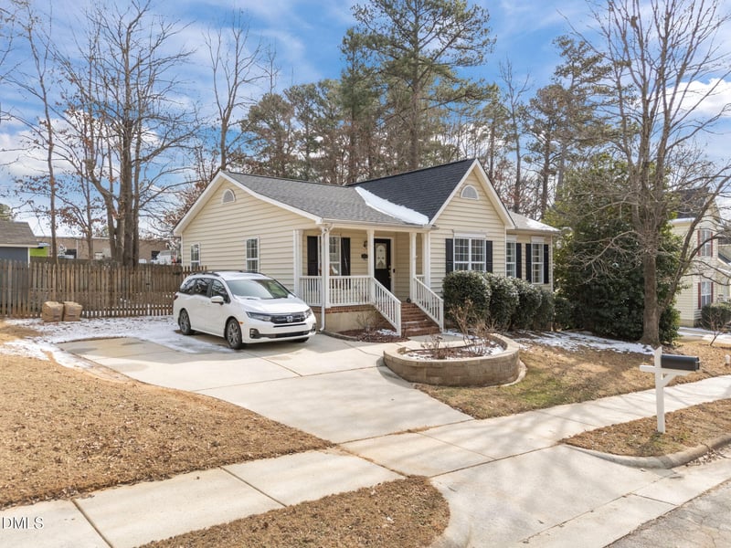 113 Fieldspring Ln, Raleigh, NC 27606