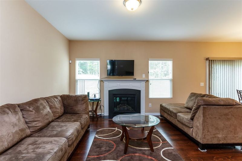 113 Golden Meadow Ct, Durham, NC 27704