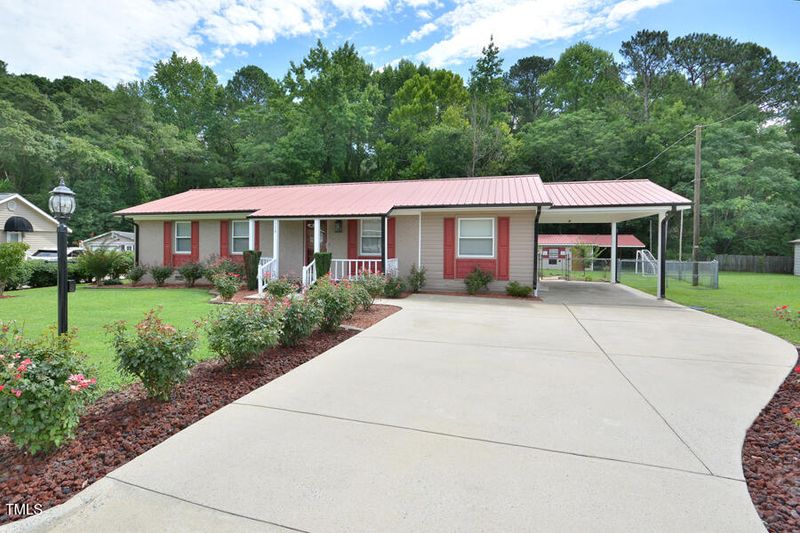 113 Gulf Dr, Dunn, NC 28334