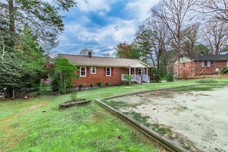 113 Hearthstone Dr, Fayetteville, NC 28314
