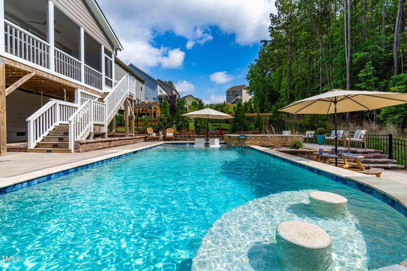 113 Hidden Bluff Dr, Chapel Hill, NC 27517