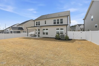 113 Highland Forest Dr, Fuquay Varina, NC 27526