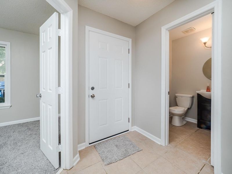 113 Hollow Oak Dr, Durham, NC 27713