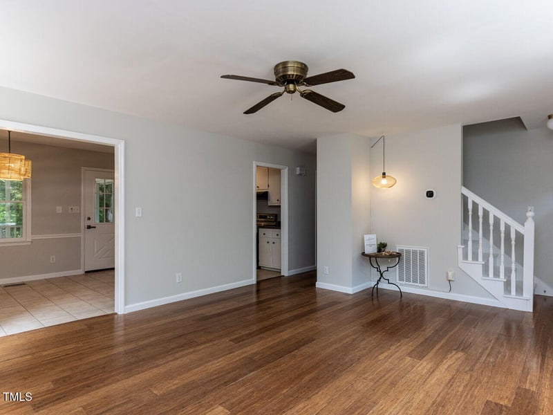 113 Honeysuckle Ln, Durham, NC 27703