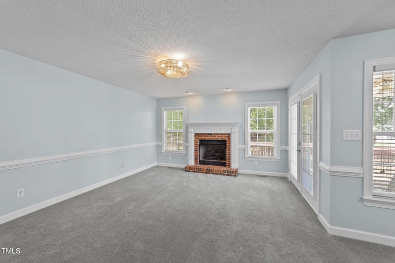 113 Kelly Ln, Clayton, NC 27520