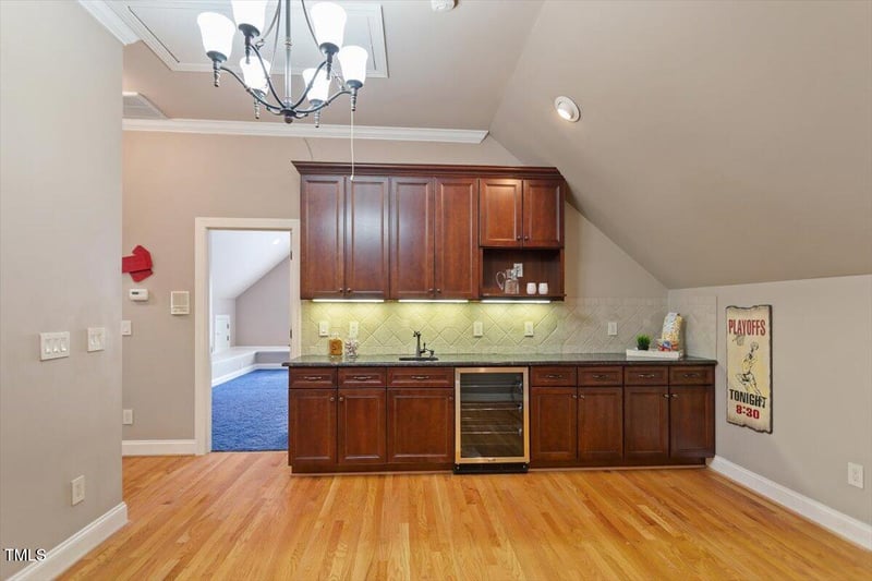 113 Kings Castle Dr, Apex, NC 27502