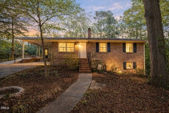 113 Landsbury Dr, Durham, NC 27707