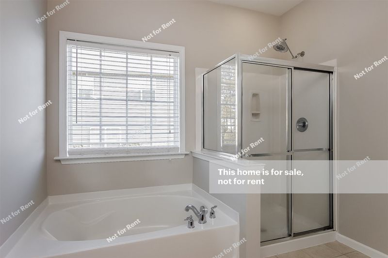 113 Locke Woods Rd, Raleigh, NC 27603