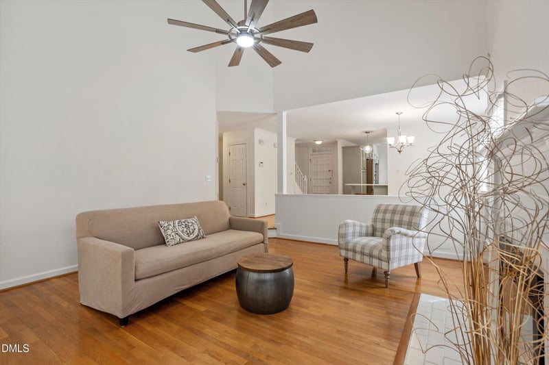 113 Long Shadow Ln, Cary, NC 27518