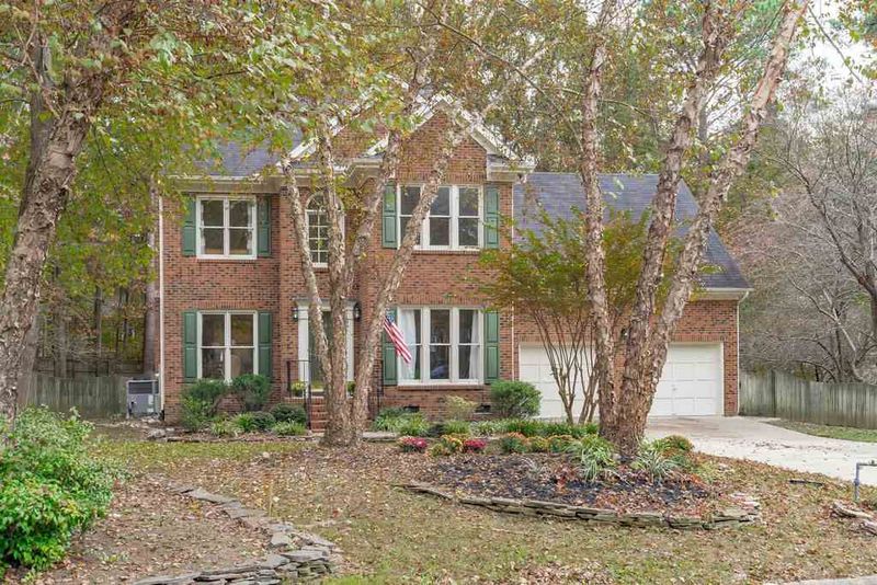 113 Lulworth Ct, Cary, NC 27519