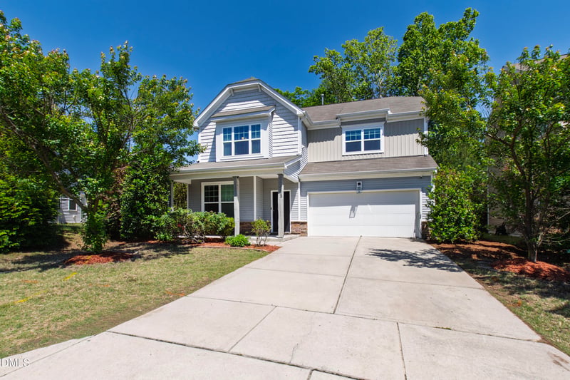 113 Lyonshall St, Fuquay Varina, NC 27526
