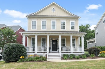 113 Market Cross Ct, Holly Springs, NC 27540