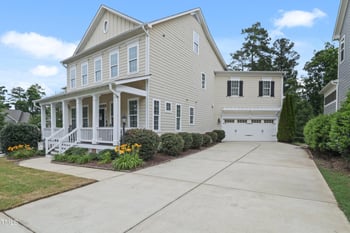 113 Market Cross Ct, Holly Springs, NC 27540
