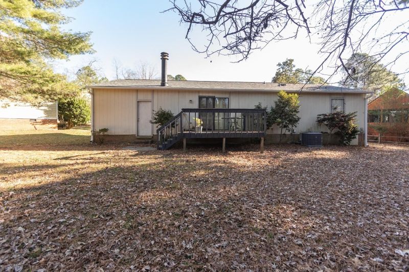 113 Mcdole Cir, Cary, NC 27511
