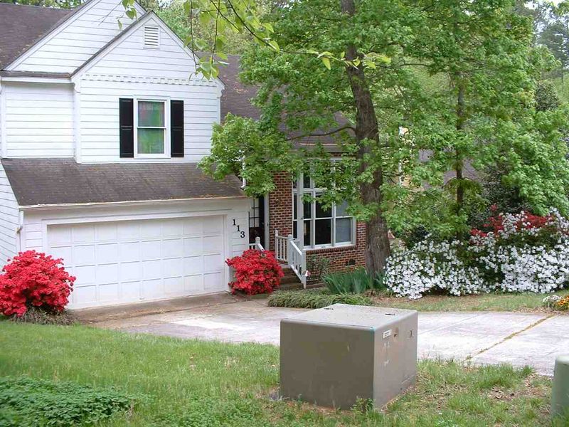 113 Mcintire Ln, Cary, NC 27513