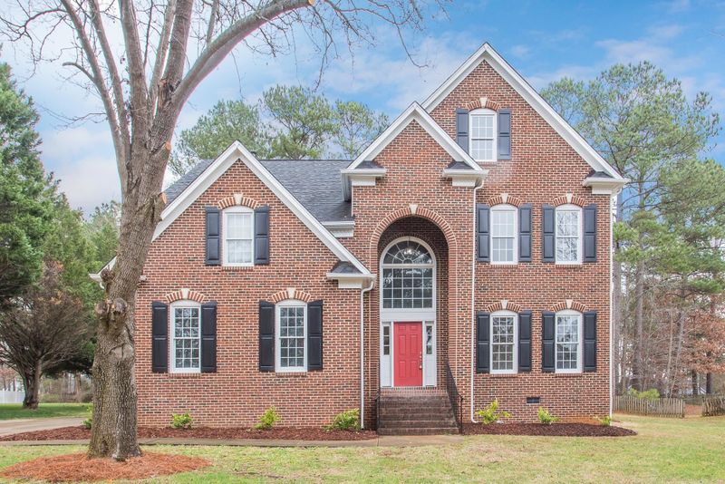 113 Mcnaughton Ct, Garner, NC 27529