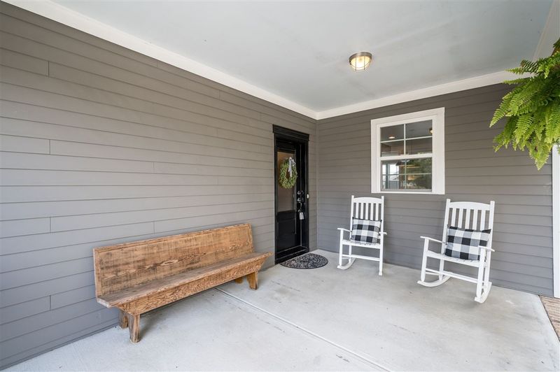 113 Meadows Edge Dr, Chapel Hill, NC 27516
