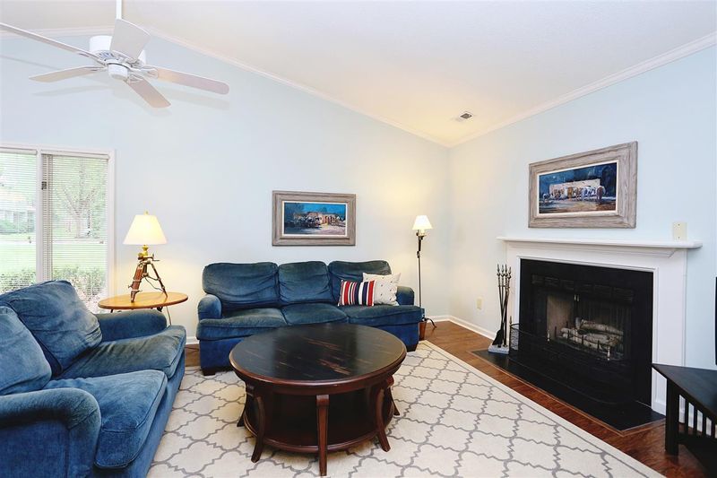 113 Mossbark Ln, Chapel Hill, NC 27514