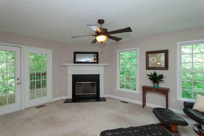 113 Oakmist Dr, Cary, NC 27513
