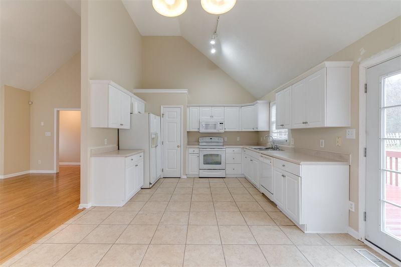 113 Parkhaven Ln, Garner, NC 27529